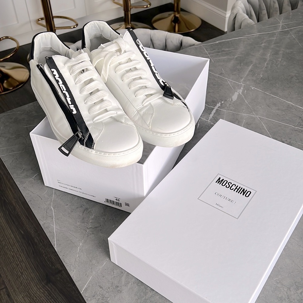 Moschino white/black sneakers for men - Picture 4 of 17